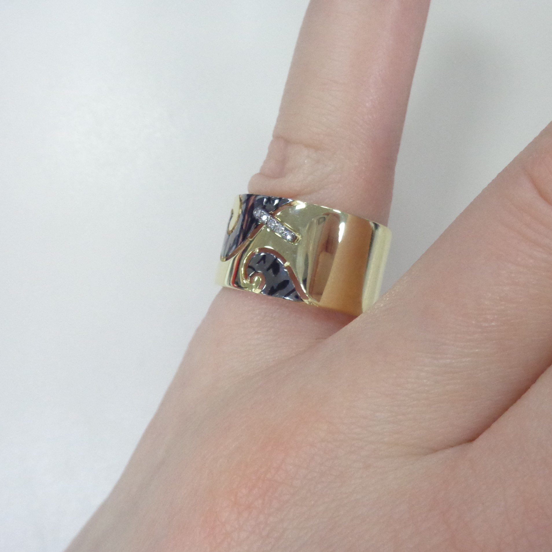 10311-001171 Кольцо (Au 585)